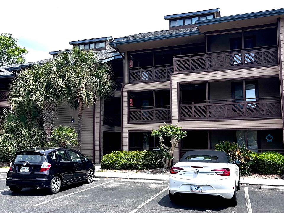 1st image of 223 Maison Dr. #D-15