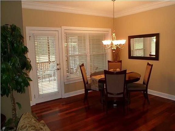 5th image of 2472 Waterhaven Dr