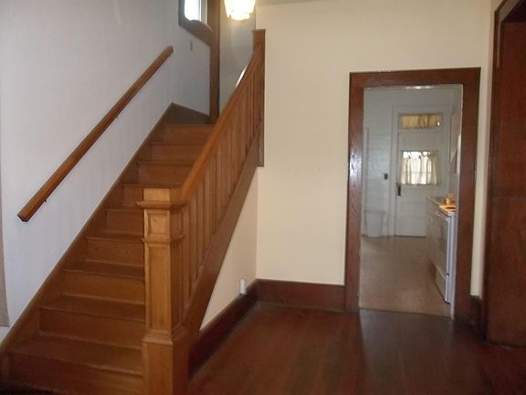 4th image of 1316 S Davis Ave