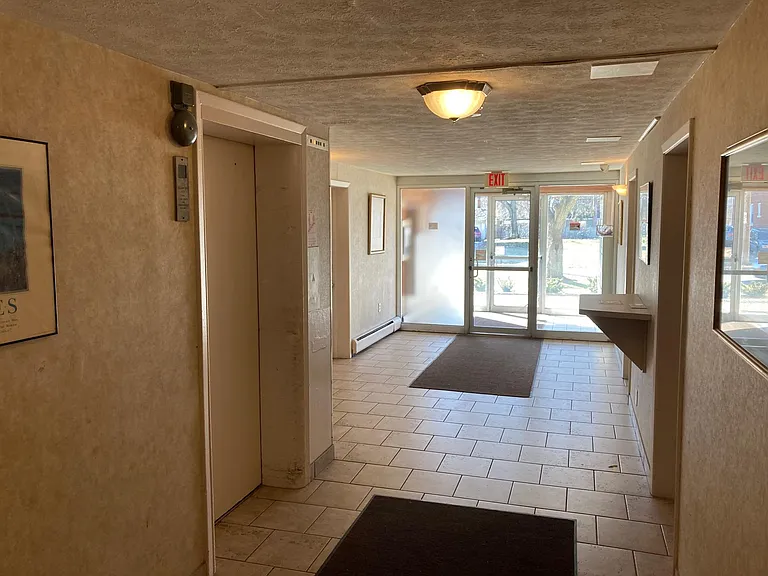 1821 Lee Rd #103 — Photo 5