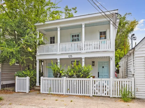 125 Line St APT A, Charleston, SC 29403
