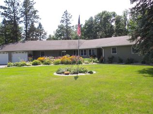3021 Sunnyview Dr, Brookings, SD 57006