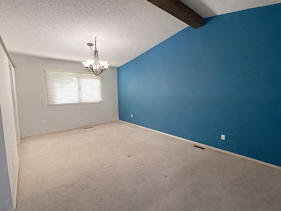 4th image of 3001 Eastborough Dr