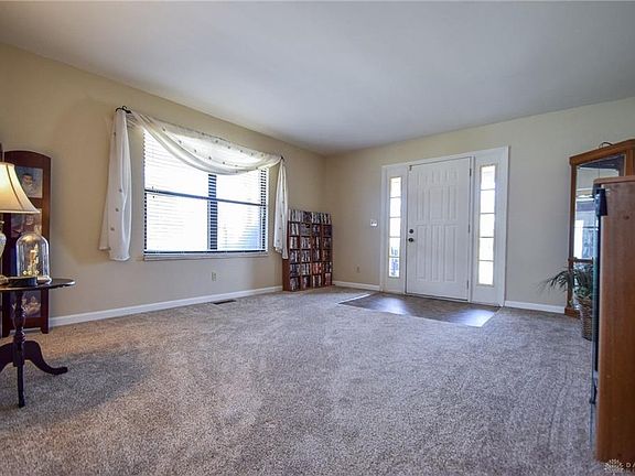 2nd image of 6456 Prairie Creek Ct