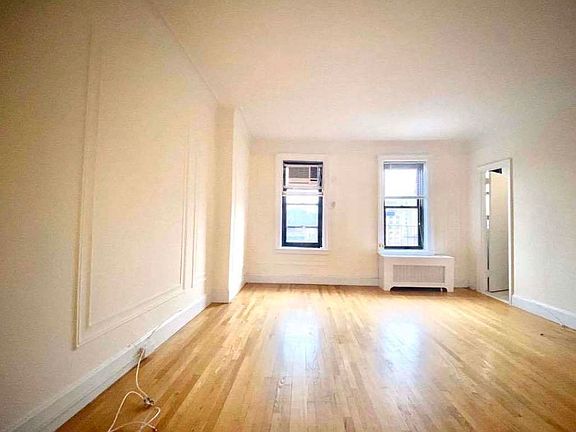 4th image of 146 W 79th St #6CC