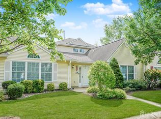 134 Blackbird Dr, Monroe Township, NJ 08831