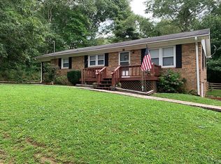 270 Phillips Ln, Spruce Pine, NC 28777