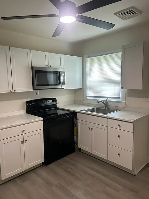 2 bed, 1200 sqft, $1,650 — Photo 2