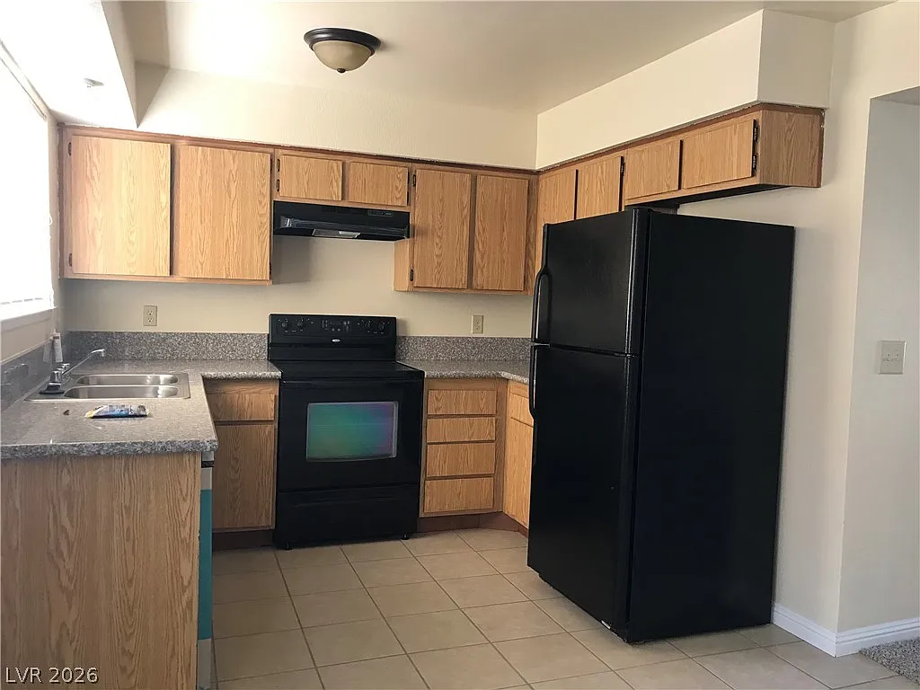 2 bed, 1.5 bath, 1080 sqft, $1,195 — Photo 2