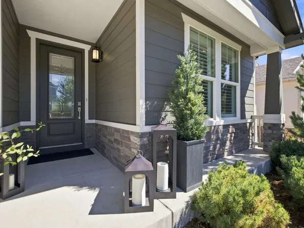 25329 E Lake Pl, Aurora, CO 80016