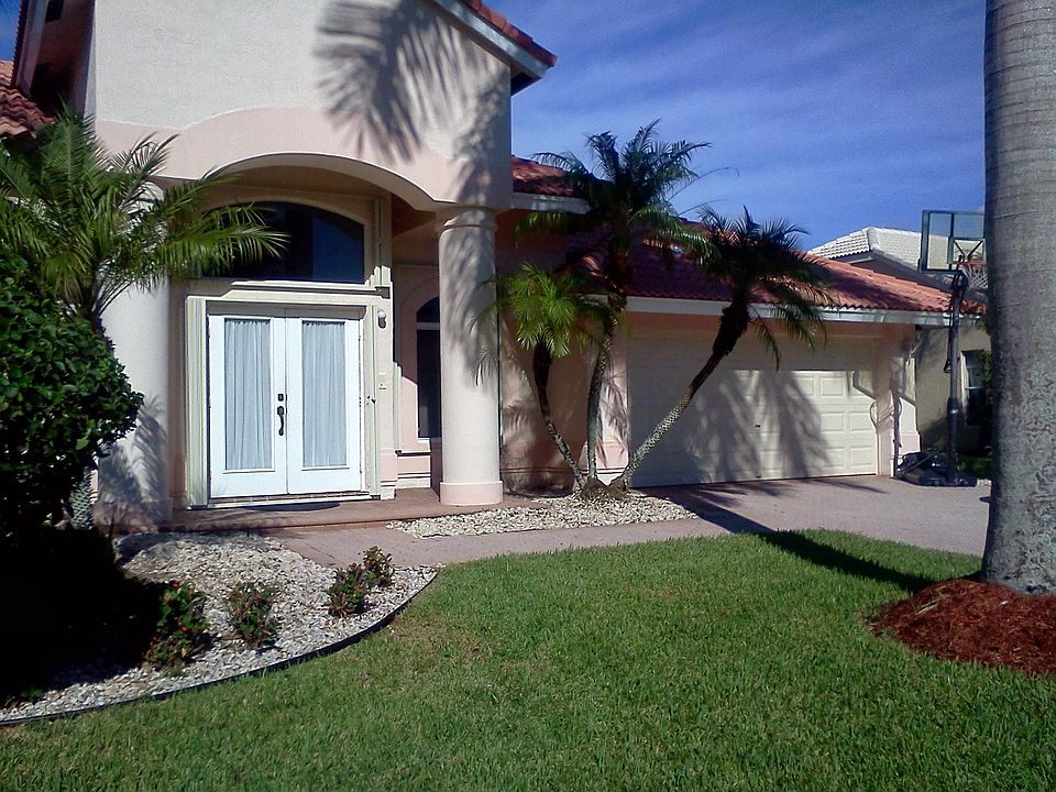 Front view - East facing