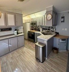 4th image of 7125 Fruitville Rd #1805