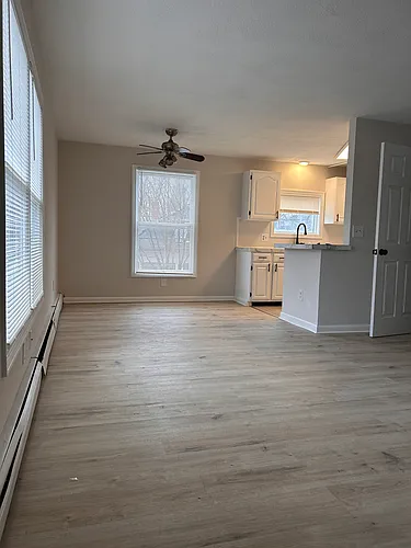 681 Charles St #3 Photo 1