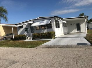 111 Capri Dr, Palmetto, FL 34221