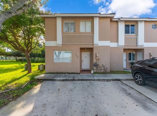 Weitzer Serena Lakes Town, Miami, FL 33177