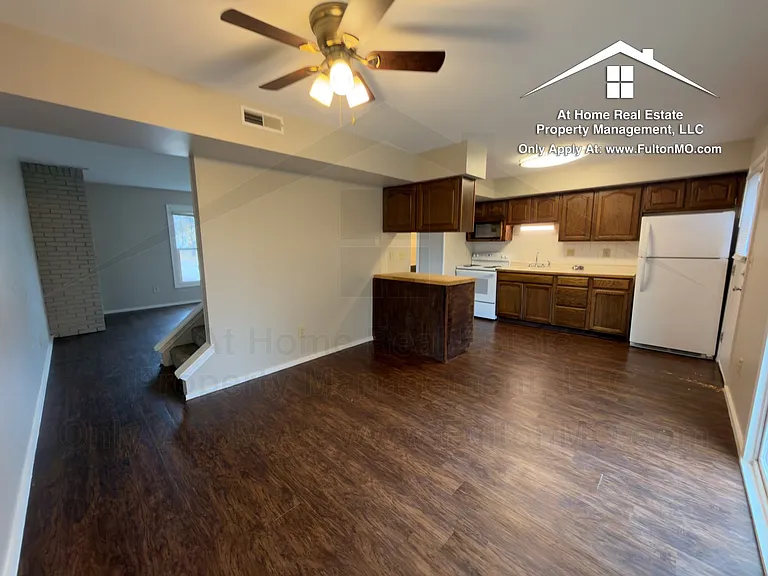 1822 Springdale Ct — Photo 12