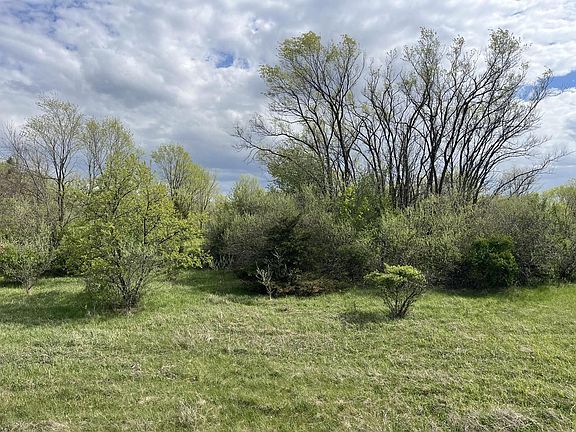 3rd image of 2357 Wallace Lake ROAD