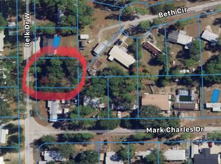 8533 Belk Dr W, Tallahassee, FL 32310