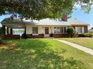 3143 Wentworth Ave NW, Roanoke, VA 24012