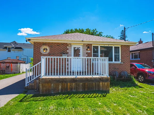 146 Superior St, Brantford, ON N3S 2L4