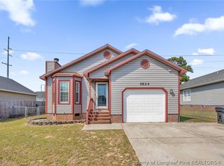 3824 Constance Rd, Hope Mills, NC 28348