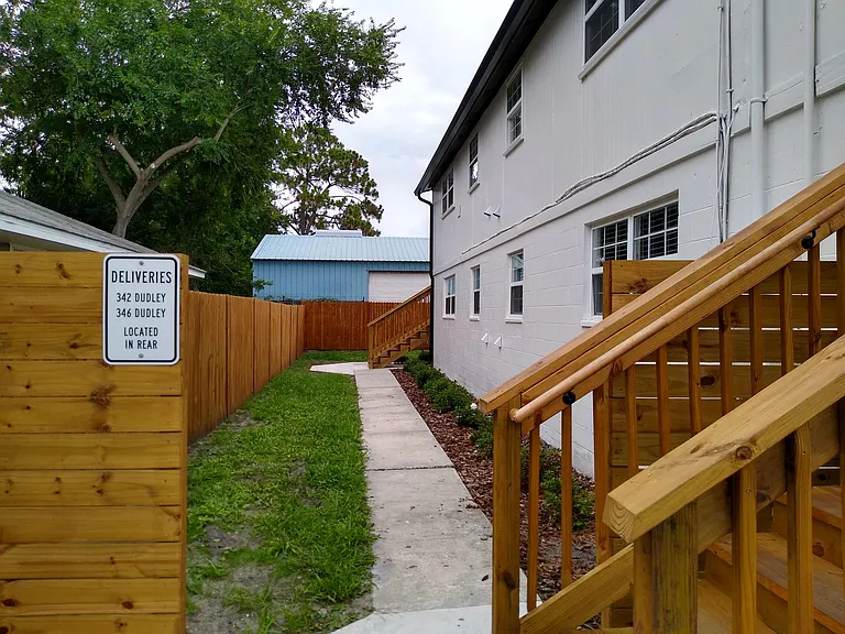 346 Dudley St — Photo 17