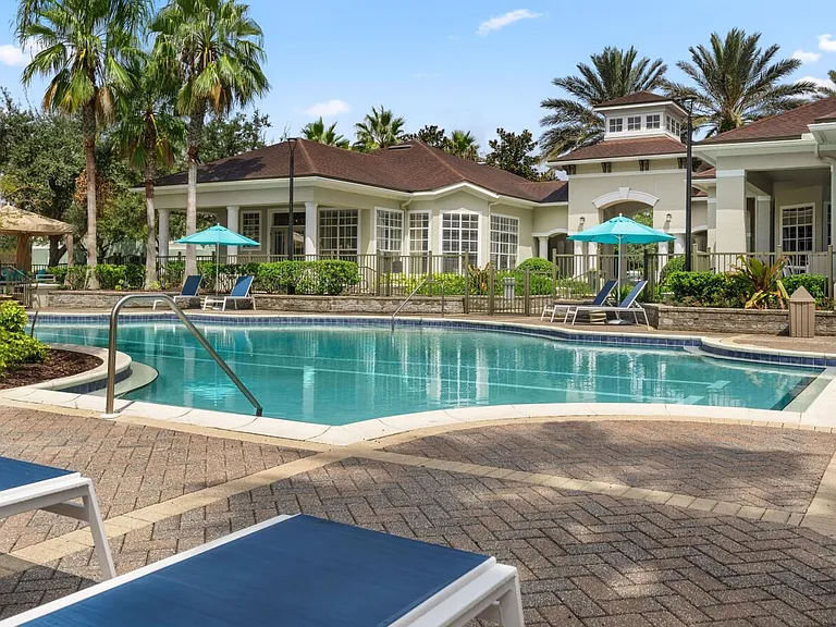 7820 Baymeadows Rd E — Photo 15