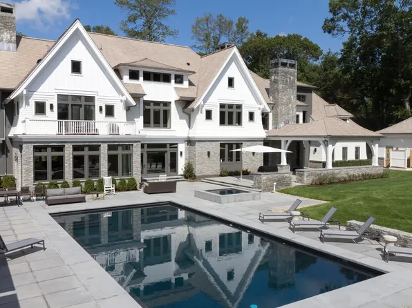 1 Sturges Highway #2, Westport, CT 06880