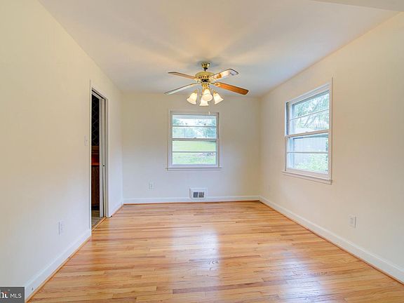 5th image of 6116 N Morgan St