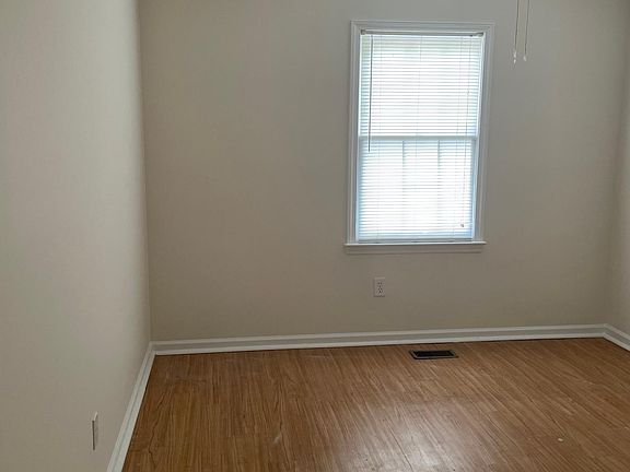 4th image of 1105 C4 Grovemont Dr