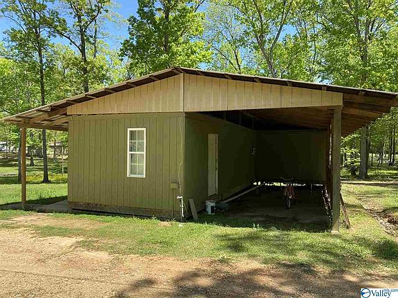 2nd image of 5840 Dogwood Ln