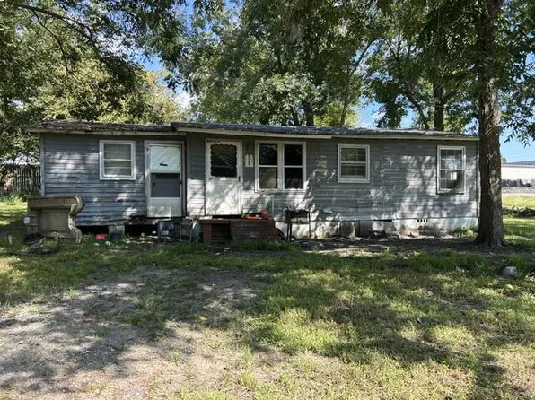 121 Church St N, Abbeville, GA 31001