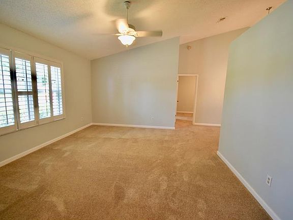 4th image of 5137 Goldenwood Dr