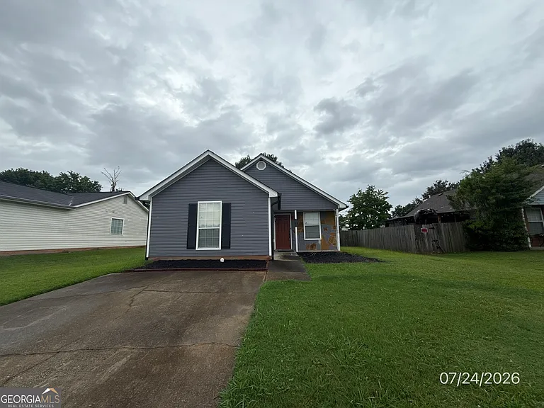 215 Autumn Lake Way — Photo 1