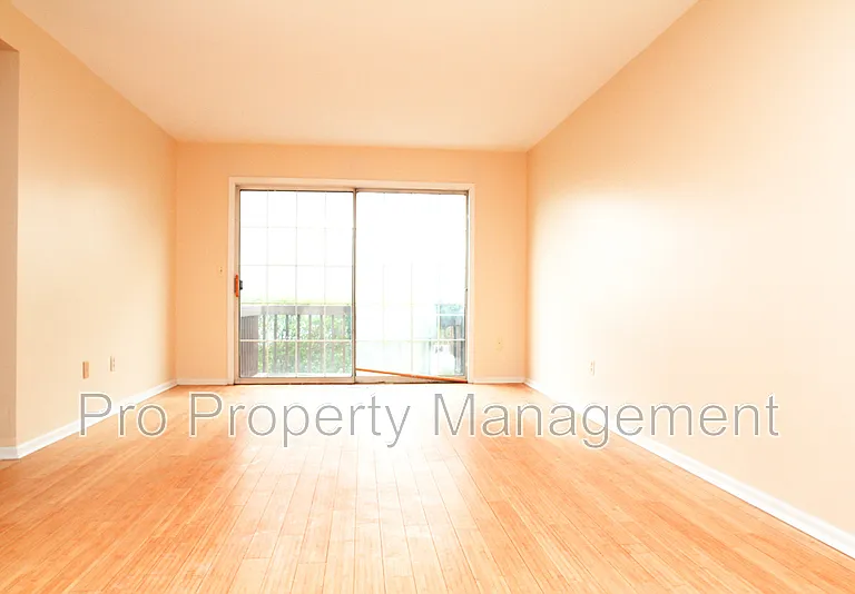 97 Park Ave #10 — Photo 5