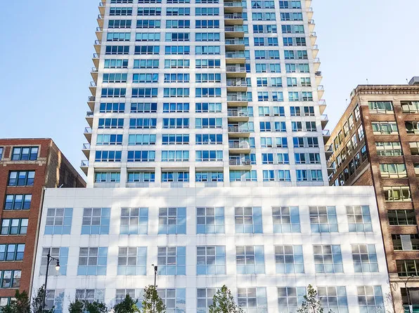 701 S Wells St APT 3006, Chicago, IL 60607