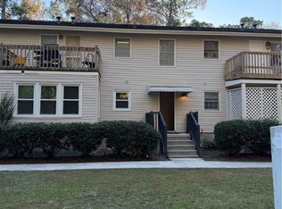 5 Cromwell Pl, Savannah, GA 31410