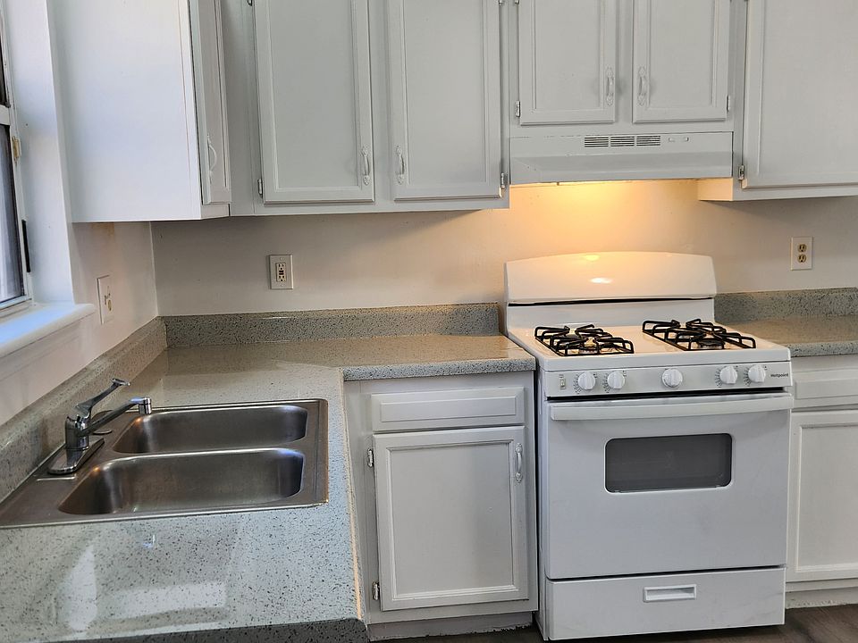 1st image of 8677 Trumbell Ave