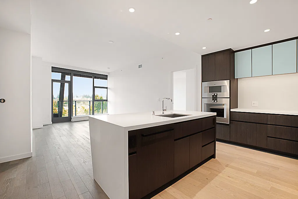 188 Bellevue Way NE — Photo 1