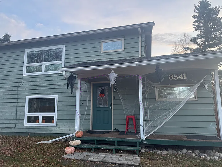 3541 Scarlet Pl #B — Photo 4