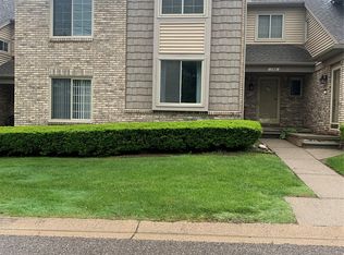 758 S Milford Rd, Milford, MI 48381