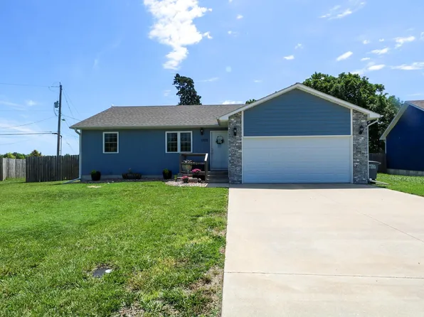 1520 Buffalo Ter, Emporia, KS 66801