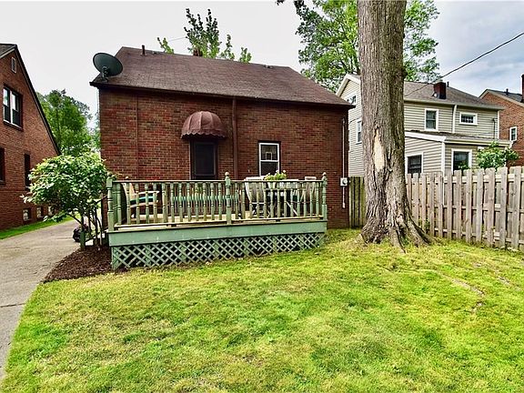 4th image of 15720 Normandy Ave