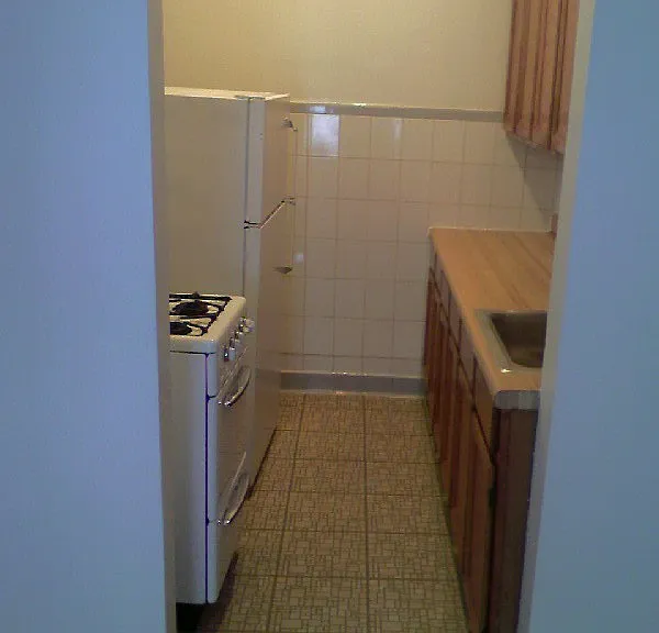 4635 N Lowell Ave #5 — Photo 4