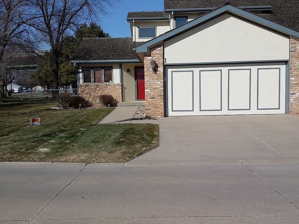 1st image of 101 E 4th Street #1