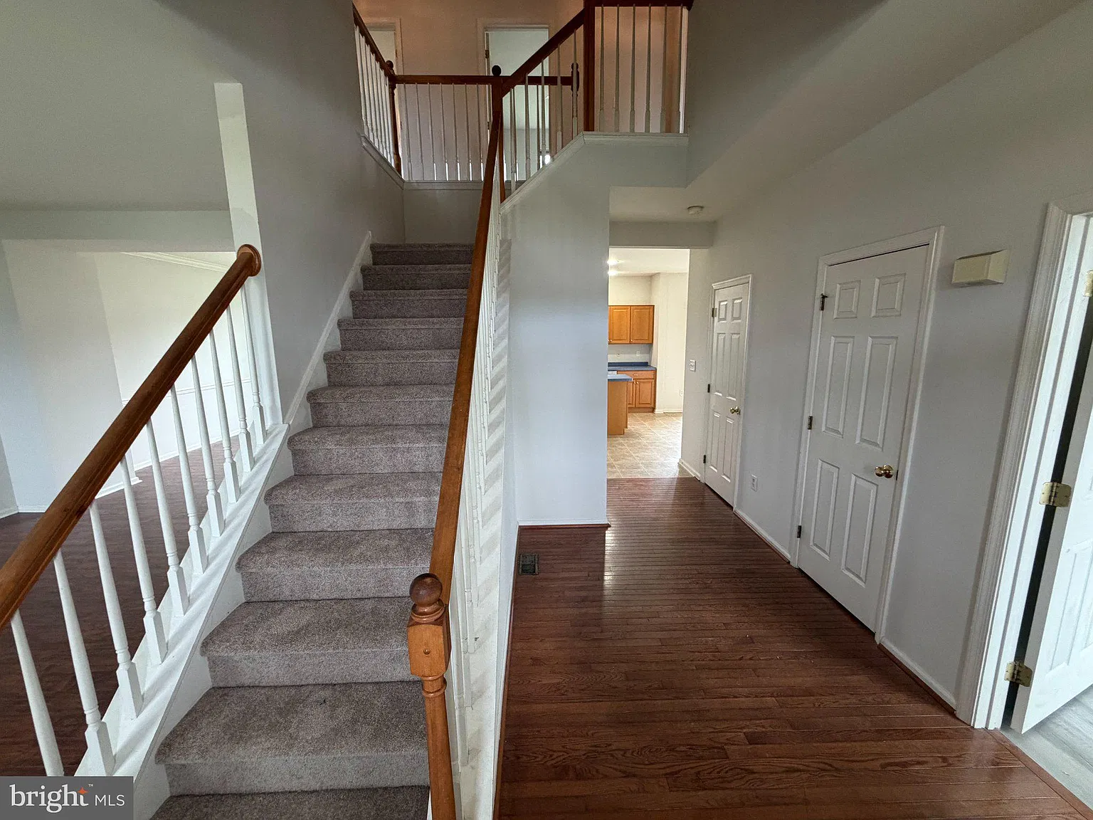 4 bed, 2.5 bath, 2631 sqft, $2,600 — Photo 4