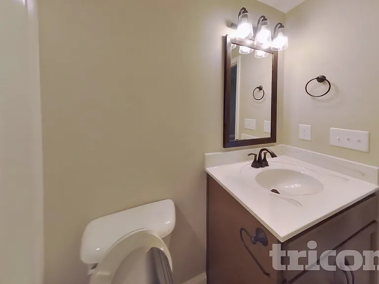 1059 Spicer Dr — Photo 13