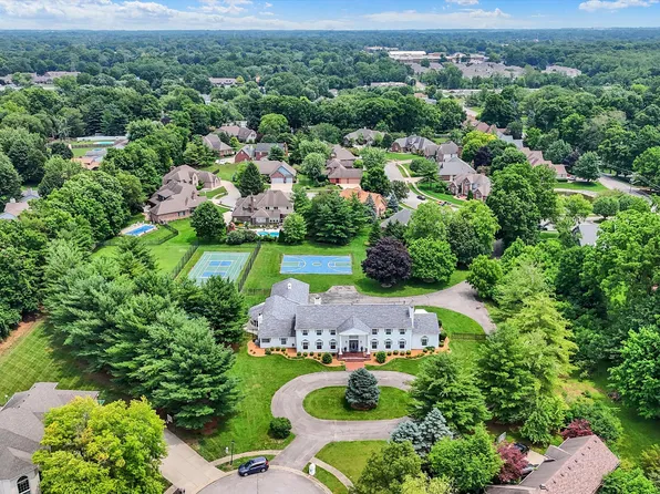 27 Forrests Edge Ct, Indianapolis, IN 46227