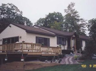 23 Rundle Rd, Sand Lake, NY 12153