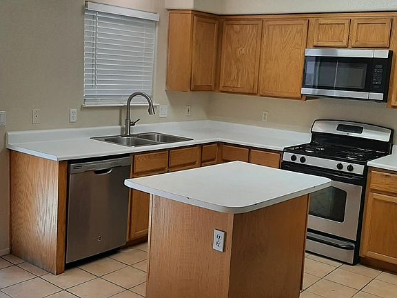 2nd image of 1065 Harpy Eagle Ave